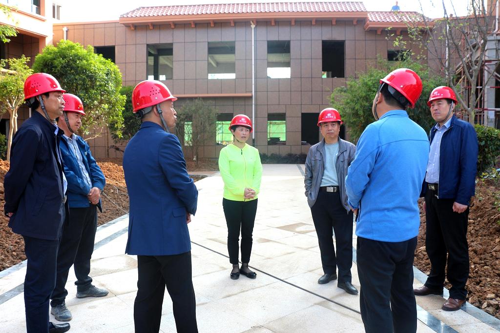 �hί��ί���y(t��ng)��(zh��n)���L�ƴ�÷һ�������˺ͼ�Է�Ŀ�䌍(sh��)��(ji��)ǰ��ȫ���a(ch��n)����